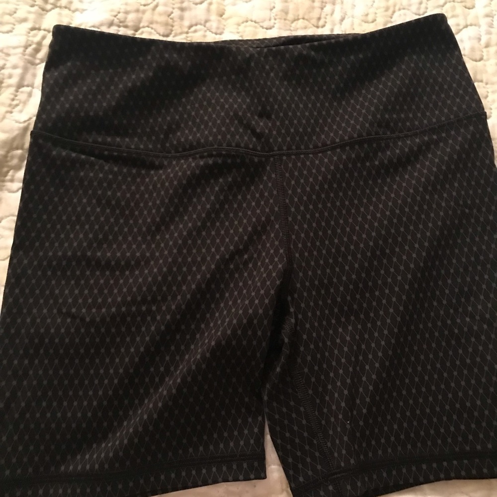 VS
